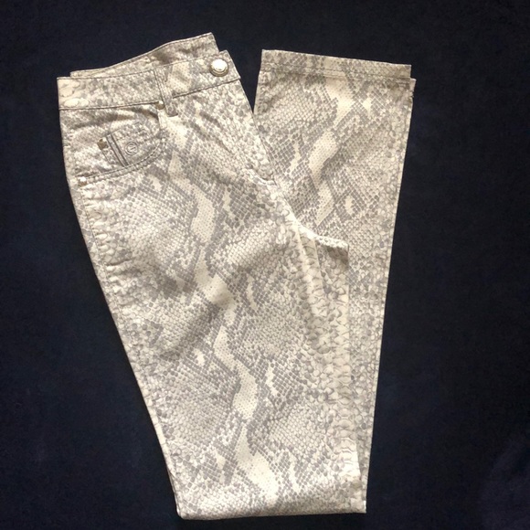 💥Orwell- Snake Print Pants(size 6)💥 - Picture 2 of 5